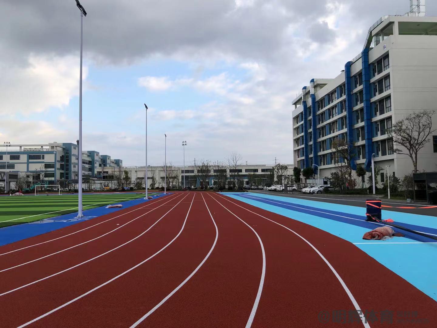 江孜透气型塑胶跑道的价格是多少